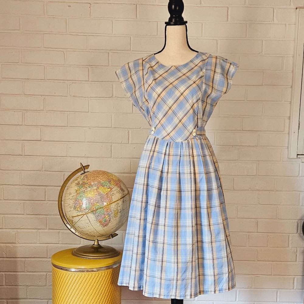 Vintage-Style Day Dress Medium